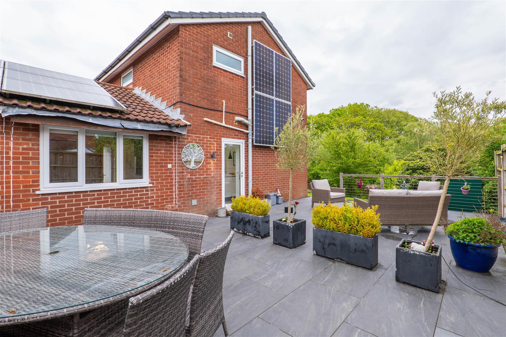The Farthings, Chorley